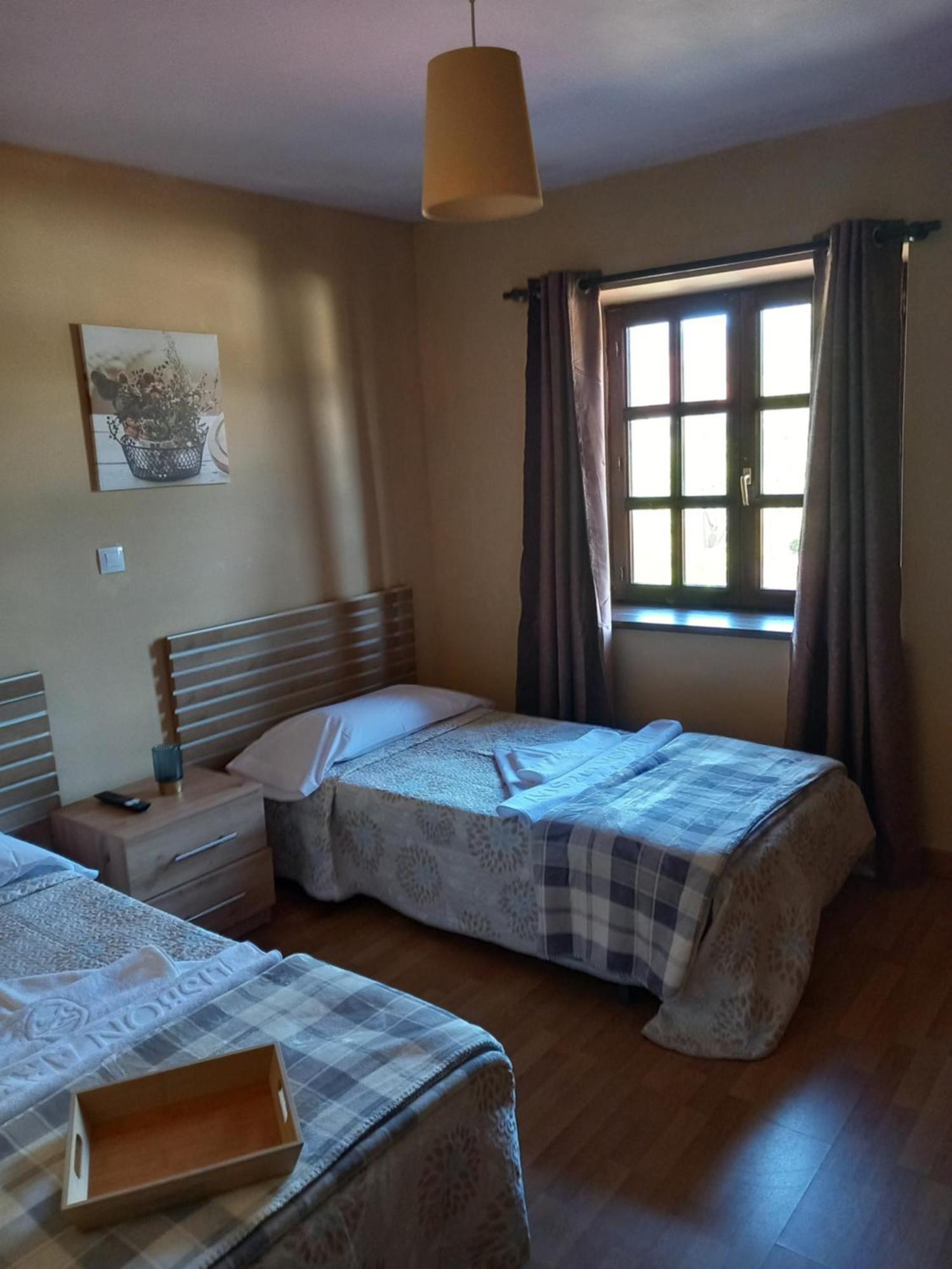 Hosteria Rio Negro Barcena de Cicero ภายนอก รูปภาพ